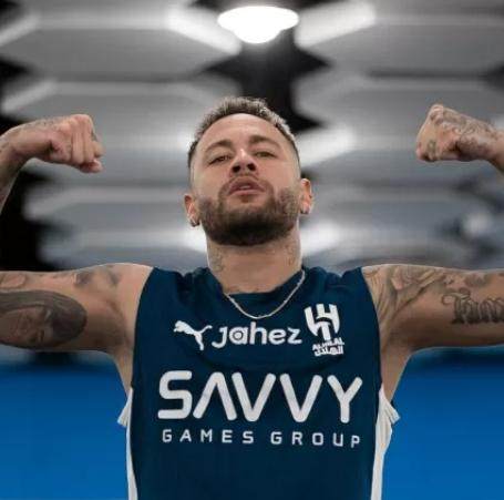 pp电子-11个月仍没养好伤 体检显示内马尔还得再康复两月